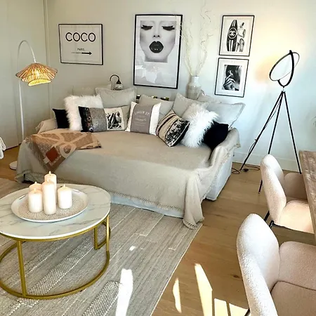 Luxurious 2 Bedrooms With Amenities In Center Apartamento