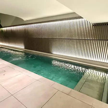 Luxurious 2 Bedrooms With Amenities In Center * Lisbon