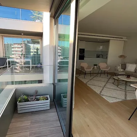Luxurious 2 Bedrooms With Amenities In Center * Lizbona